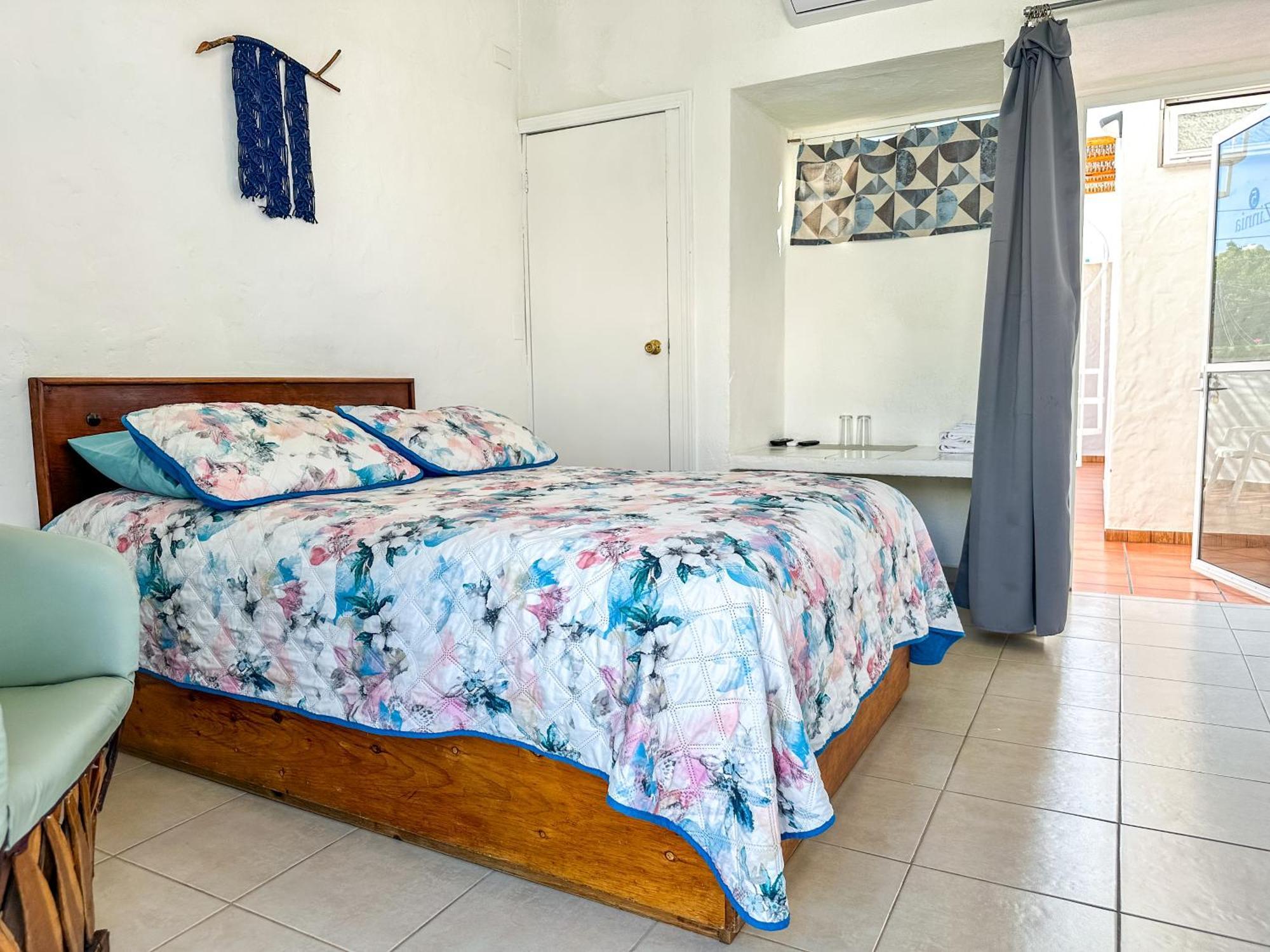 Hotel Allende